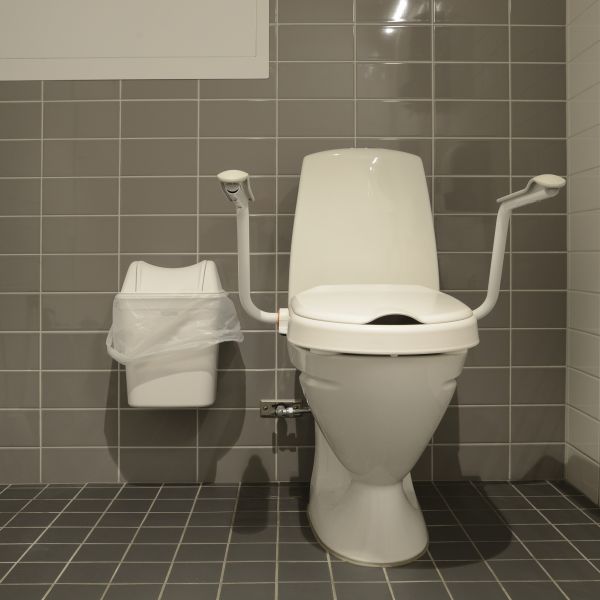 Commercial Toilet Repair in Reno